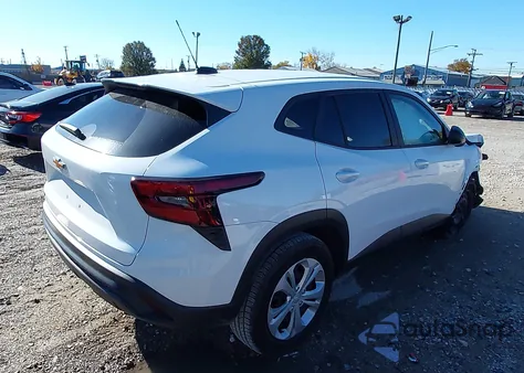 2025 Chevrolet Trax Fwd Ls из США, поврежденный, VIN KL77LFEP1SC102825